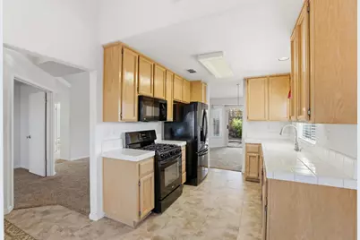 8657 Meandering Way, Antelope, CA 95843 - Photo 11