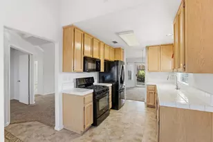 8657 Meandering Way, Antelope, CA 95843 - Photo 11