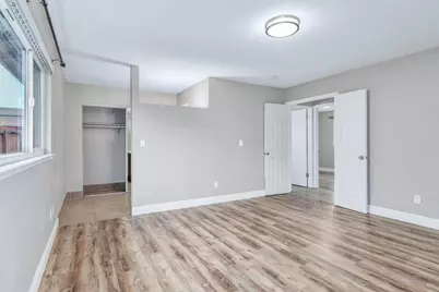 8241 S Country Way, Sacramento, CA 95828 - Photo 17