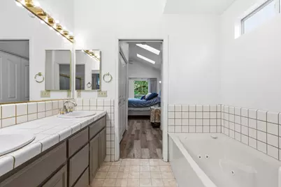 1500 Scenic Dr #11, Modesto, CA 95355 - Photo 23