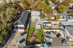 3324 V St, Sacramento, CA 95817 - Photo 31