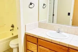 2337 Lonnie Beck Way, Stockton, CA 95209 - Photo 17