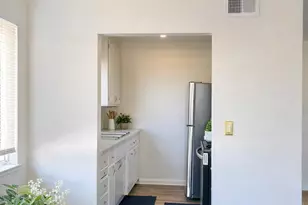 9025 El Cajon Way, Sacramento, CA 95826 - Photo 3