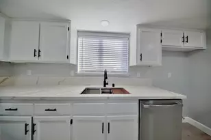 5859 Central Ave, Newark, CA 94560 - Photo 9