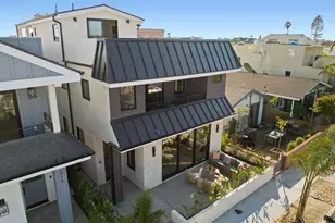 315 E Bay Ave, Newport Beach, CA 92661 - Photo 25