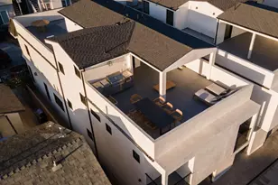 315 E Bay Ave, Newport Beach, CA 92661 - Photo 35