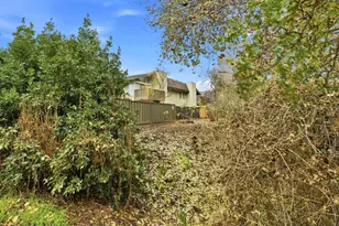 43 Massolo Dr, Pleasant Hill, CA 94523 - Photo 39