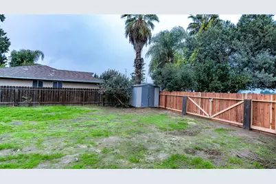 12501 Riverside Road, Waterford, CA 95386 - Photo 23