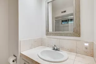 1321 Normandy Ln, Sacramento, CA 95822 - Photo 31