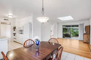 1321 Normandy Ln, Sacramento, CA 95822 - Photo 15