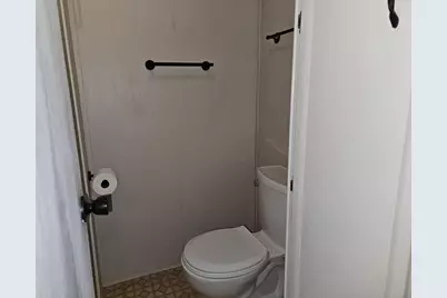 Yosemite Avenue #4, Manteca, CA 95336 - Photo 11