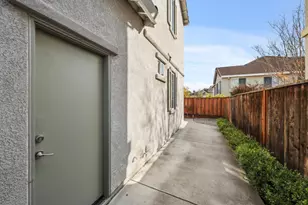 5016 Escalon Cir, El Sobrante, CA 94803 - Photo 57