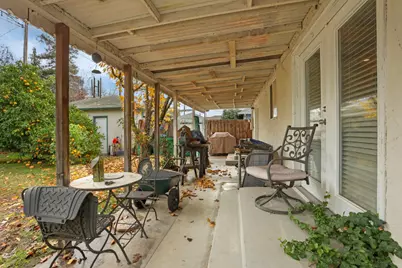 612 S Hutchins Street, Lodi, CA 95240 - Photo 25