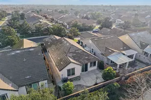 7448 Abbey Cir, Elk Grove, CA 95757 - Photo 57