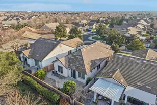 7448 Abbey Cir, Elk Grove, CA 95757 - Photo 39