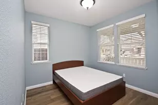 1913 Earl Ct, Woodland, CA 95776 - Photo 5