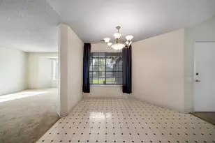 5241 Bassett Way, Sacramento, CA 95823 - Photo 19