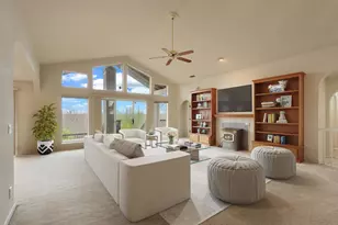 14055 Bluff Dr, Lockeford, CA 95237 - Photo 7