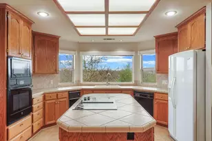 14055 Bluff Dr, Lockeford, CA 95237 - Photo 13
