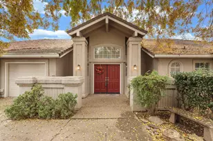 14055 Bluff Dr, Lockeford, CA 95237 - Photo 5