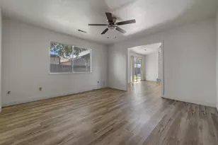 2500 Hampton Way, Turlock, CA 95382 - Photo 19