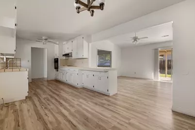 2500 Hampton Way, Turlock, CA 95382 - Photo 13