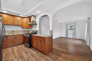 2812 Plover St, Sacramento, CA 95815 - Photo 9