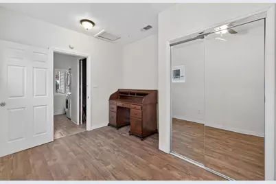 2812 Plover Street, Sacramento, CA 95815 - Photo 29