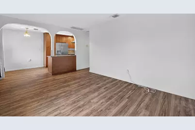 2812 Plover Street, Sacramento, CA 95815 - Photo 5