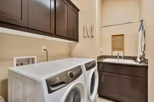 12389 Muir Trail Way, Rancho Cordova, CA 95742 - Photo 27