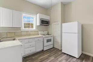 18 W 8th St, Tracy, CA 95376 - Photo 11