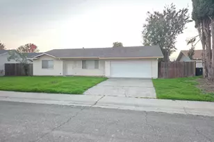 52 Brentford Cir, Sacramento, CA 95823 - Photo 19