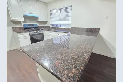 52 Brentford Circle, Sacramento, CA 95823 - Photo 3