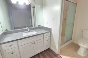 52 Brentford Cir, Sacramento, CA 95823 - Photo 13