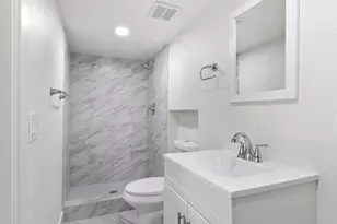 2124 Scenic Dr, Modesto, CA 95355 - Photo 21