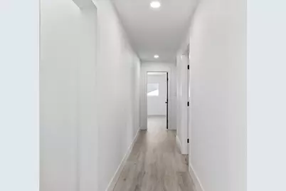 2124 Scenic Drive, Modesto, CA 95355 - Photo 9