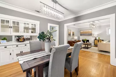 2210 D Street, Sacramento, CA 95816 - Photo 15