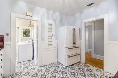 2210 D Street, Sacramento, CA 95816 - Photo 19