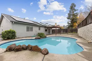 3625 Black Eagle Dr, Antelope, CA 95843 - Photo 27