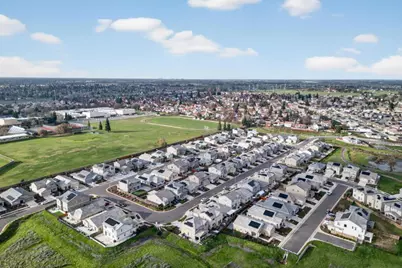 9453 Del Seis Drive, Sacramento, CA 95829 - Photo 55