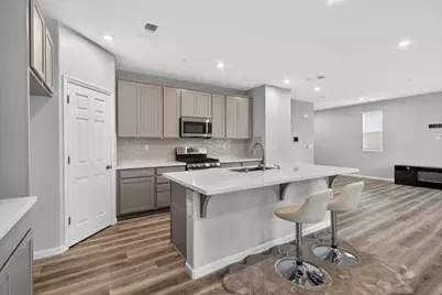 9453 Del Seis Drive, Sacramento, CA 95829 - Photo 23