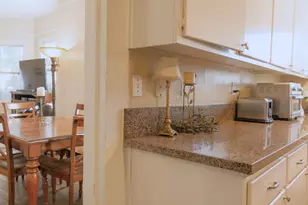 6870 14th Ave, Sacramento, CA 95820 - Photo 19