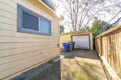 6870 14th Avenue, Sacramento, CA 95820 - Photo 75