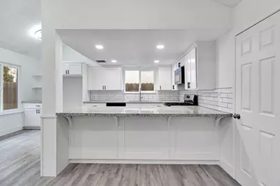 2808 Riverview Drive, Madera, CA 93637 - Photo 11