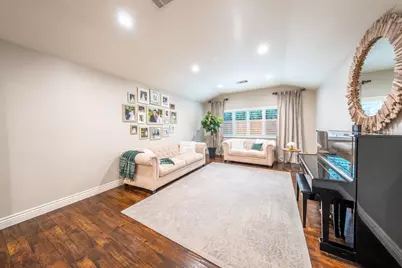 5326 Constellation Way, Sacramento, CA 95841 - Photo 15