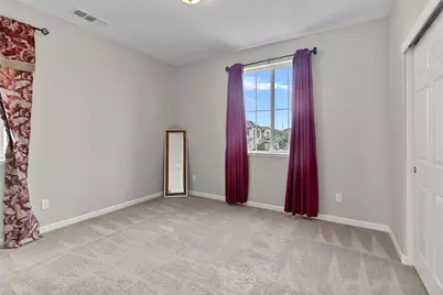 8695 Esperia Way, Sacramento, CA 95828 - Photo 15