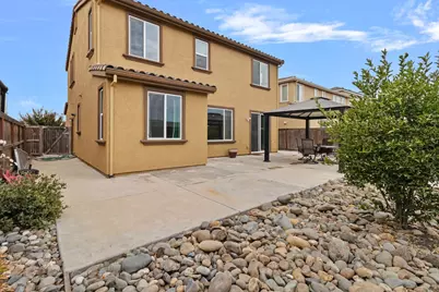 8695 Esperia Way, Sacramento, CA 95828 - Photo 21