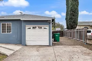 540 E Sonoma Ave, Stockton, CA 95204 - Photo 5