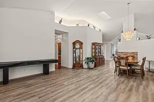 1090 Portola Valley Rd, Yuba City, CA 95993 - Photo 3