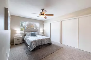 8913 Salmon Falls Dr, Sacramento, CA 95826 - Photo 17